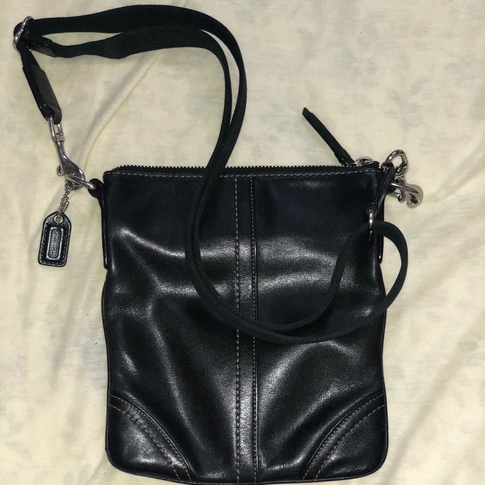 Black cross bag